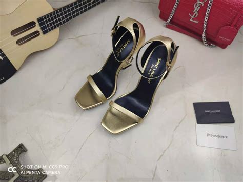 yupoo ysl sandals